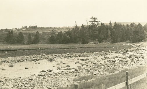 easson : Mouth of the Lequille, Sept. 1926