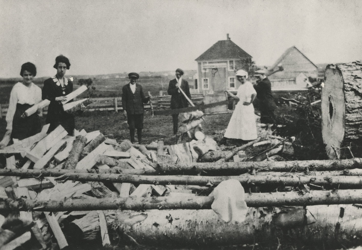 communityalbums - Preparing firewood in l’Anse-à-l’ours, NS