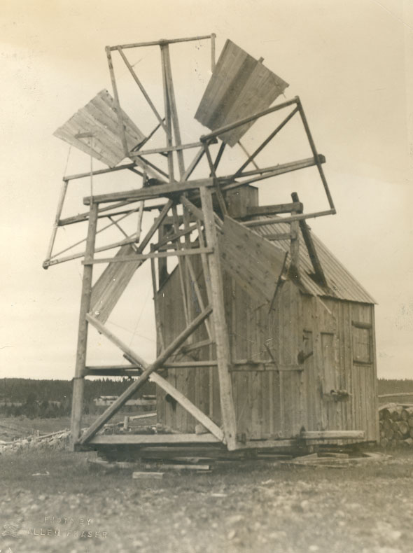 Old type of windmill use[d] for grinding grain at French Acadian settlement at West Chezzetcook. Hx. Co., N.S. (8 sails; 4 of them boarded over, & 4 for canvas)