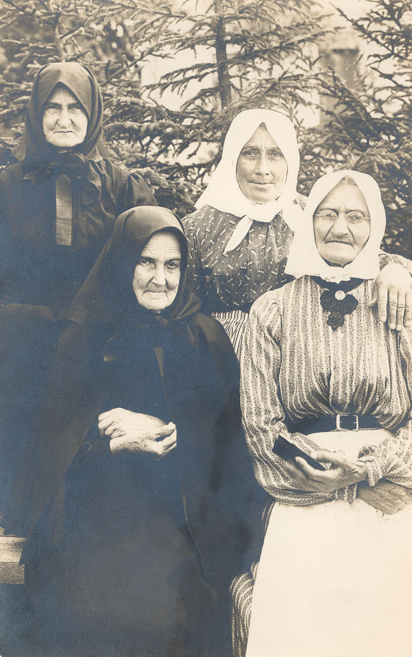 Acadian women