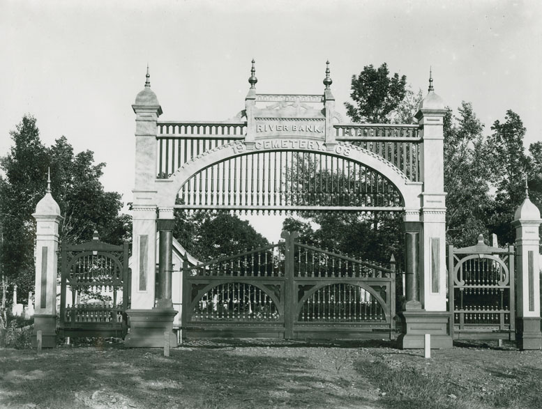 Gate of Riverbank Cemetery, Hantsport