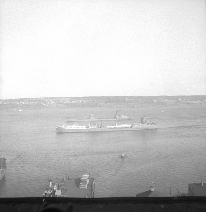 Tanker SS <i>Charles F. Meyer</i> going up the harbour