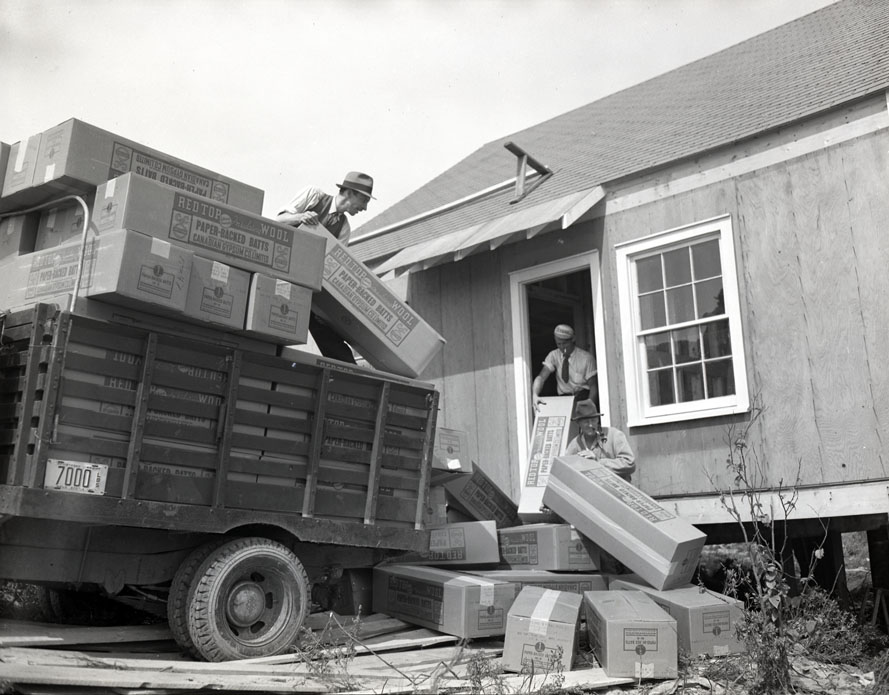 Wartime Housing, Glebe Lands, delivering insulation to H-12 type single family unit