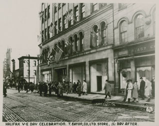 T. Eaton and Company Store, the day after