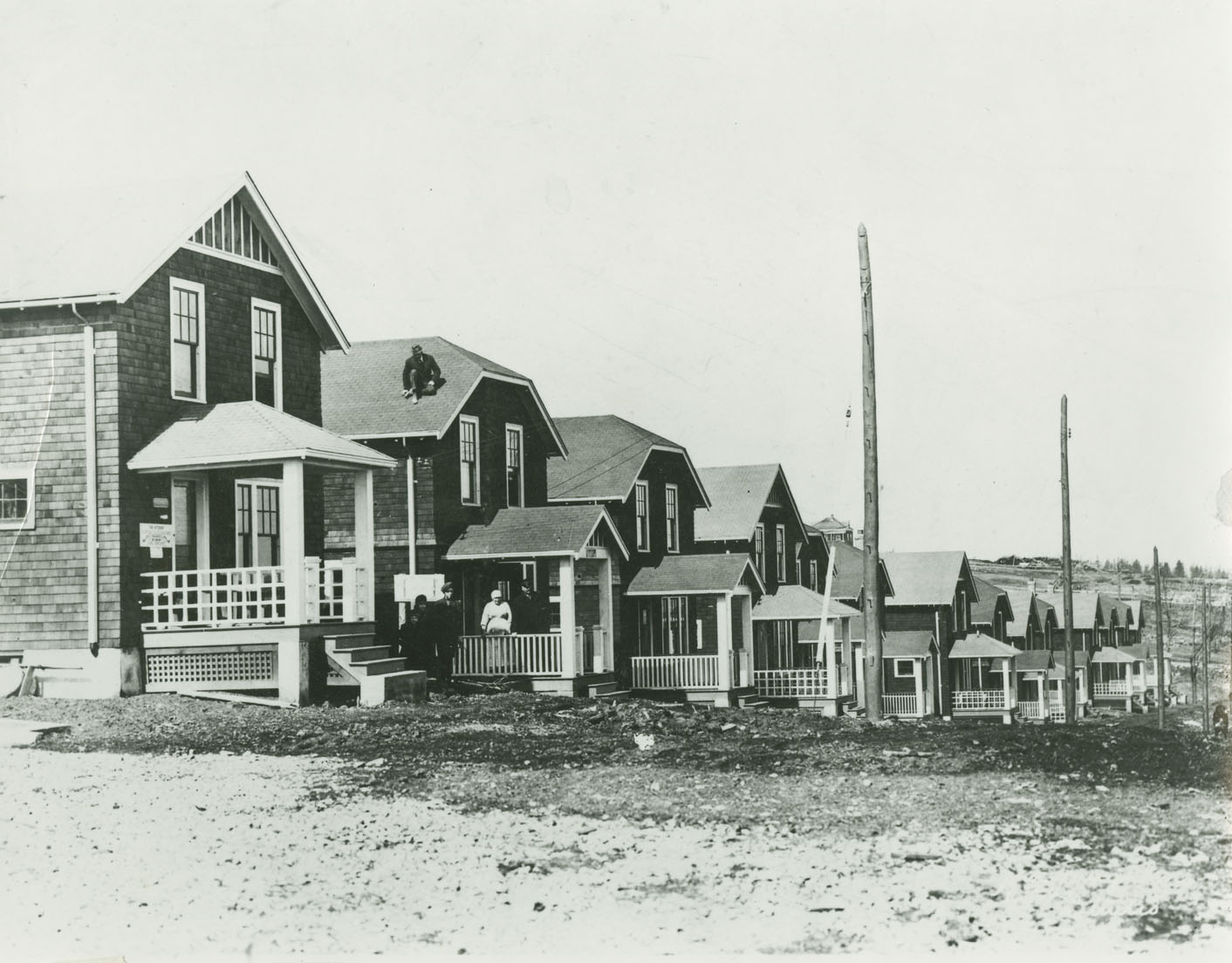 In 1919, the Provincial Legislature passed the Nova Scotia Housing Act which provided for the incorporation of housing companies and the erection of dwelling houses.  Federal money was made available to the provinces at the rate of five per cent per annum for twenty years.  Halifax City Council subsequently passed a by-law which established a Housing Commission to execute the provisions of this act.  The Housing Commission obtained land from the Relief Commission and J.A. Holman Co. Ltd. constructed twenty houses on Albert Street for the Housing Commission during 1920-1921.     The Housing Commission's report in 1923 noted that 