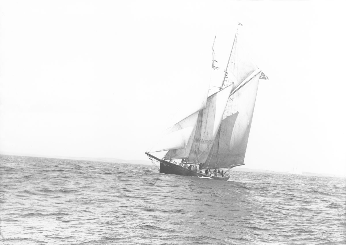 macaskill : Grand Bank fishing schooner off Halifax