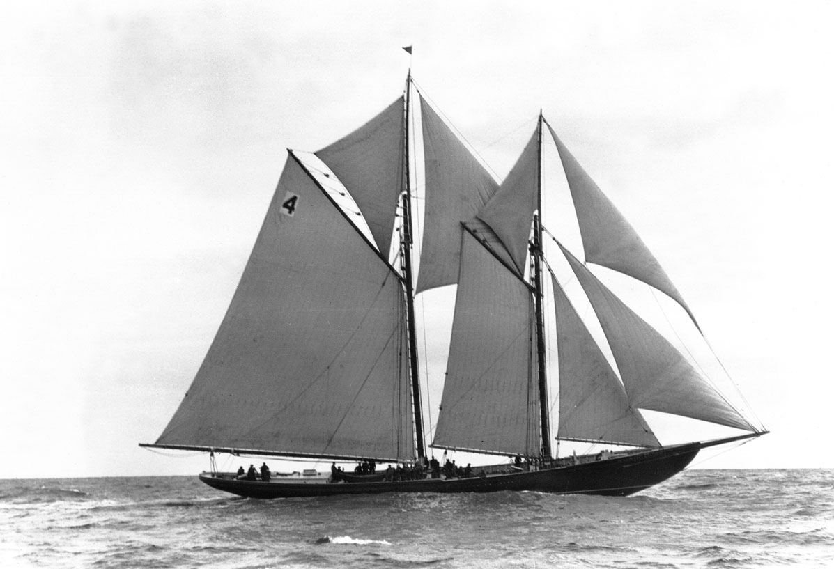 schooners200321838
