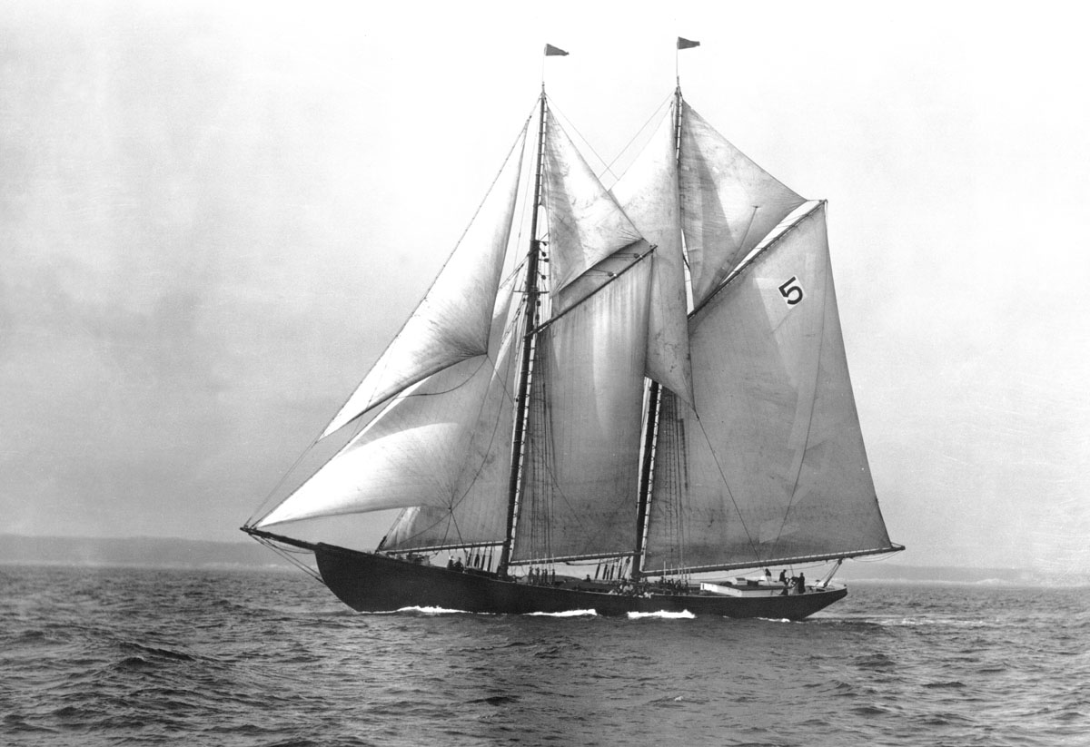 schooners200330247