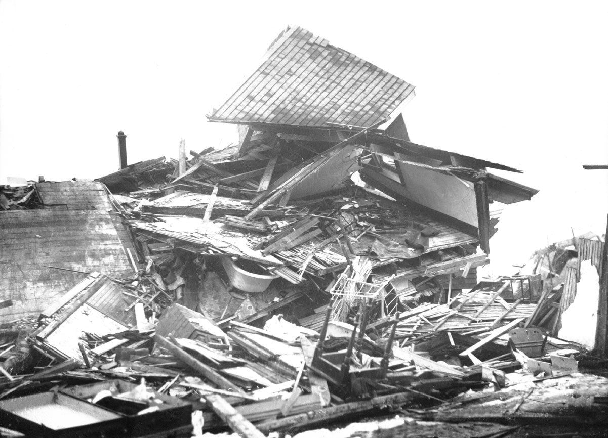 macaskill : Wrecked home in Richmond after Halifax Explosion