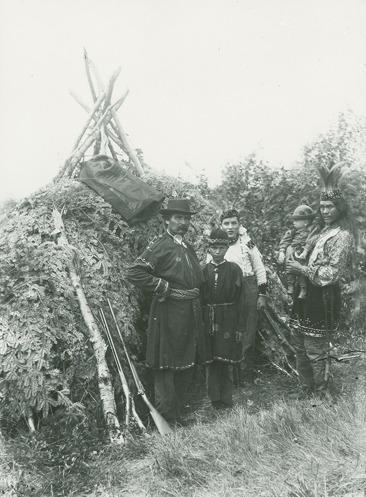 Mi'kmaq group in ceremonial dress of the late nineteenth and early twentieth centuries
