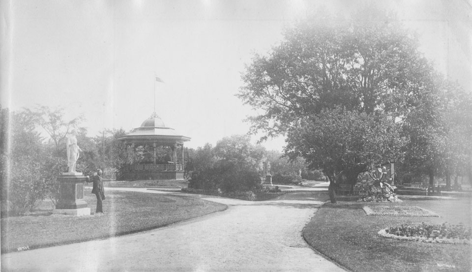 notman : Public Gardens, Halifax, on reverse, Public Gardens, Halifax, showing Bandstand, flower beds, statuary, looking west