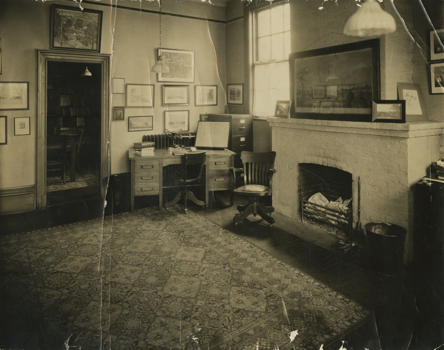 photocollection : Interior Decoration: Dominion Archives Office Halifax (2)