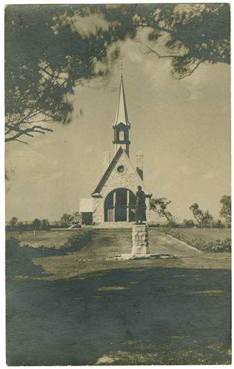 photocollection : Places: Grand Pre, Kings Co.: Churches: Memorial Church of St. Charles: Postcard