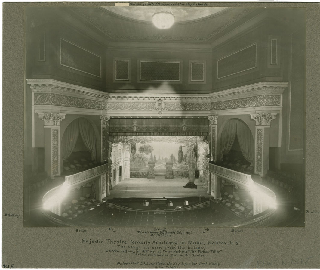 photocollection : Places: Halifax, Halifax Co.: Buildings: Majestic Theatre