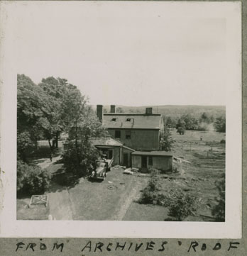 photocollection : Places: Halifax, Halifax Co.: Houses: Murray Homestead: taken from archives roof
