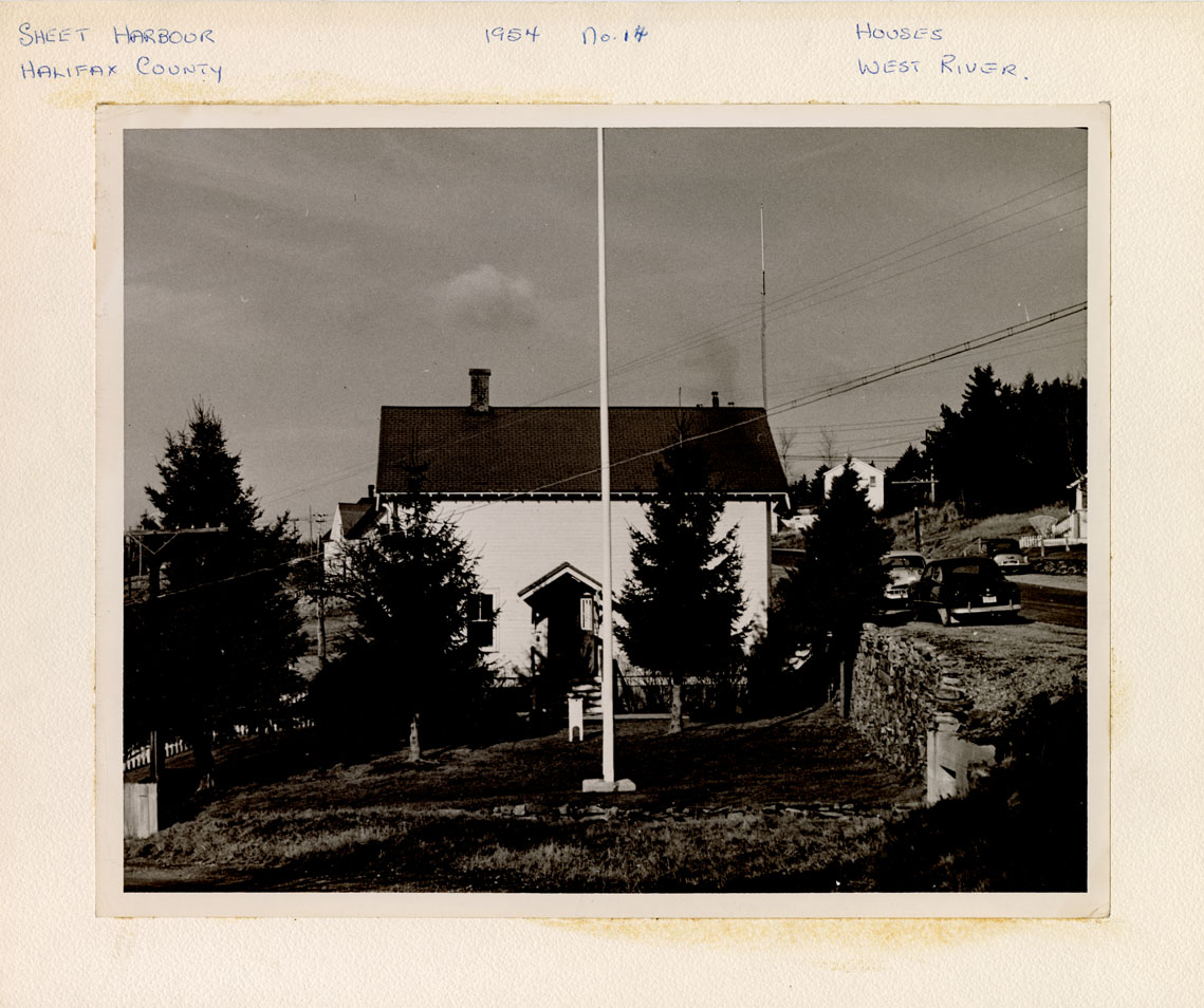 photocollection : Places: Sheet Harbour, Halifax Co.: Houses: West River
